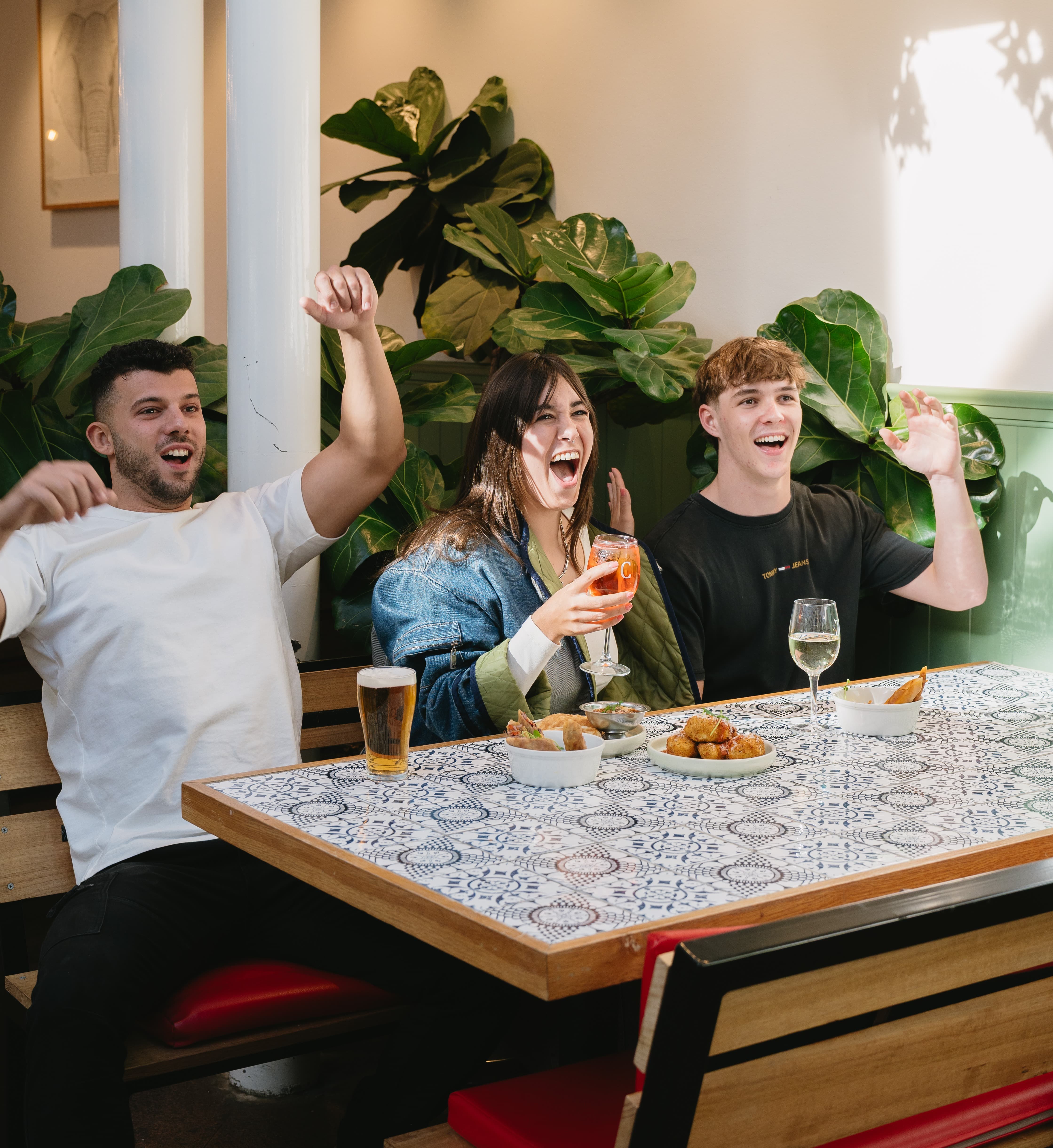 Sydney pub live sport atmosphere photography